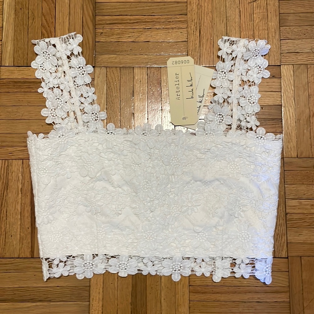 Nicole Miller Artelier white floral lace crop top NWT size p